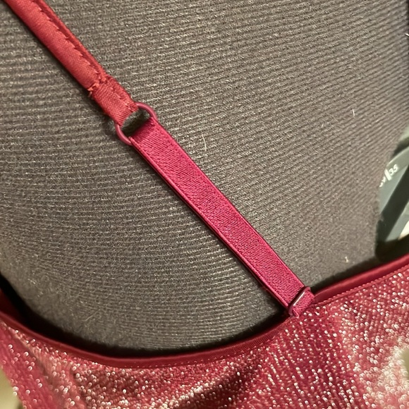 Express Camisole . - Picture 2 of 2